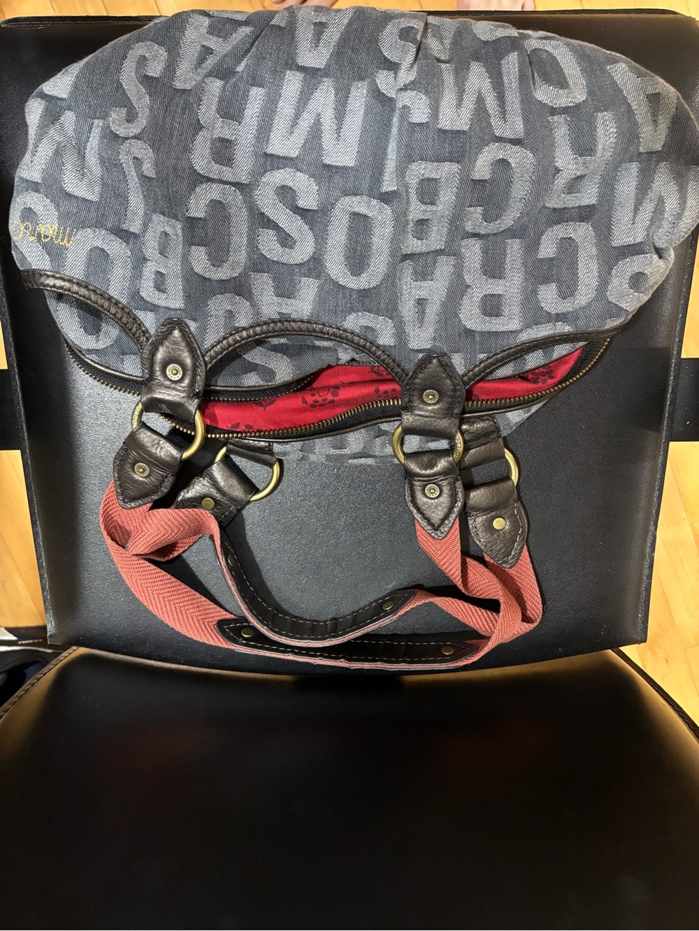 Marc Jacob’s denim bag-Pattern Women’s Shoulder Bag with Red Straps - Picture 2 of 8